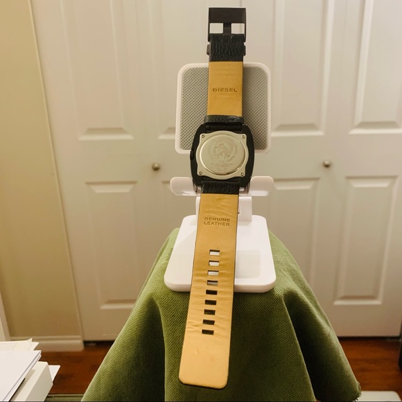 DIESEL watch DZ1133 - Picture 9 of 11